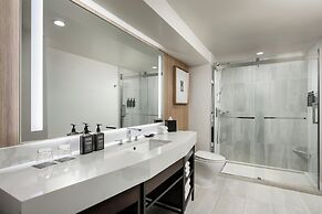 Le Centre Sheraton Montreal Hotel