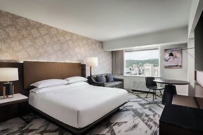 Le Centre Sheraton Montreal Hotel