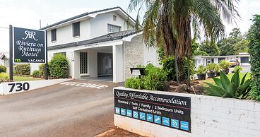 Riviera on Ruthven Motel