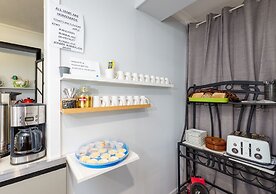 Riviera on Ruthven Motel