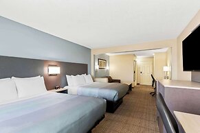 Quality Inn and Suites Springfield Southwest near I-72