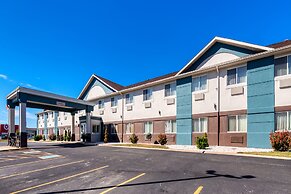 Quality Inn and Suites Springfield Southwest near I-72