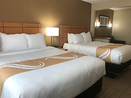 Quality Inn and Suites Springfield Southwest near I-72