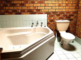 Victoriana Motor Inn