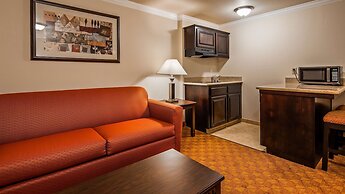 Lompoc Valley Inn and Suites