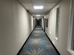 Days Inn by Wyndham Sturgis