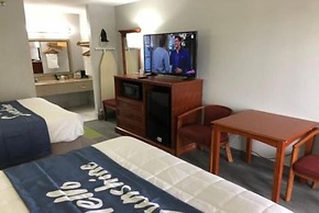 Days Inn by Wyndham Shorter