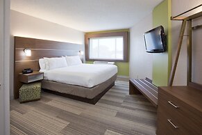 Holiday Inn Express Minneapolis - Golden Valley by IHG