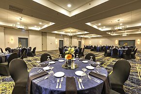 Crowne Plaza Hotel Jacksonville Airport/I-95N by IHG