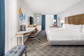 Crowne Plaza Hotel Jacksonville Airport/I-95N by IHG