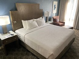 Crowne Plaza Hotel Jacksonville Airport/I-95N by IHG