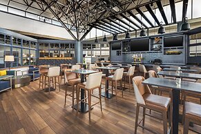 Crowne Plaza Hotel Jacksonville Airport/I-95N by IHG