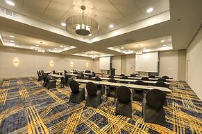 Crowne Plaza Hotel Jacksonville Airport/I-95N by IHG