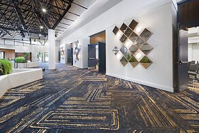 Crowne Plaza Hotel Jacksonville Airport/I-95N by IHG