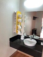 Motel 6 Brunswick, GA