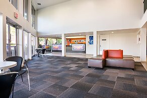 Motel 6 Tampa, FL - Fairgrounds