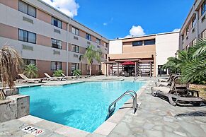 Ramada by Wyndham Houston Intercontinental Airport South