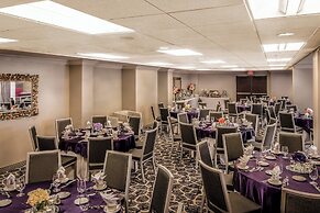 Courtyard by Marriott Bethesda/Chevy Chase