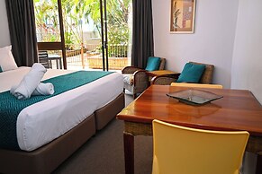 Waters Edge The Strand