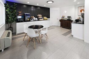 Days Inn by Wyndham Acworth