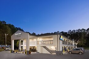 Days Inn by Wyndham Acworth