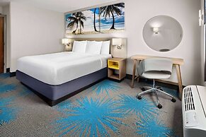 Days Inn by Wyndham Acworth