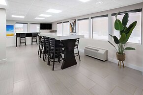 Days Inn by Wyndham Acworth