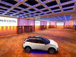 Novotel London West