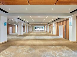 Novotel London West
