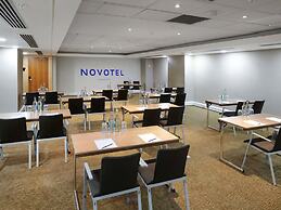Novotel London West