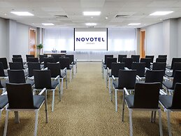 Novotel London West