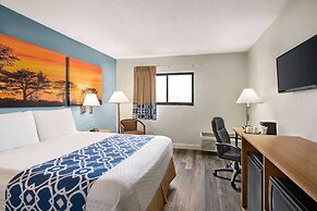 Days Inn by Wyndham Canastota/Verona