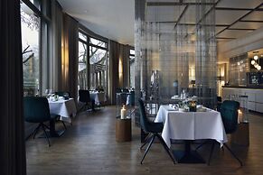 M Hotel - Different Hotels