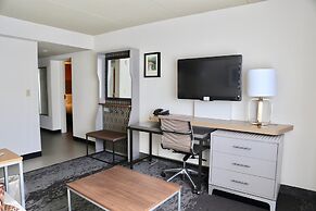 Holiday Inn Salem - I-93 at Exit 2 by IHG