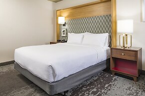 Holiday Inn Salem - I-93 at Exit 2 by IHG