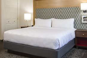 Holiday Inn Salem - I-93 at Exit 2 by IHG