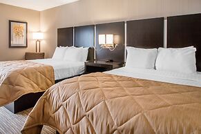 Greenstay Inn & Suites CourtView