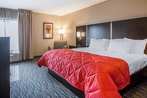 Greenstay Inn & Suites CourtView