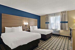 Clarion Pointe Bloomington – Normal near I-55 and University