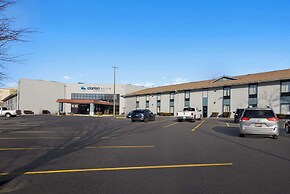 Clarion Pointe Bloomington – Normal near I-55 and University