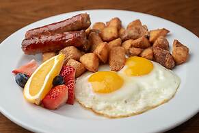 Four Points by Sheraton San Francisco Bay Bridge