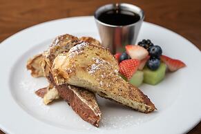 Four Points by Sheraton San Francisco Bay Bridge