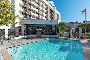 Four Points by Sheraton San Francisco Bay Bridge