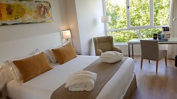 Senator Barajas Hotel