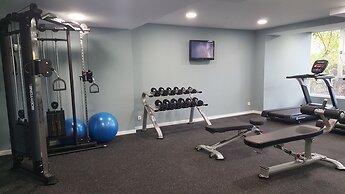 Senator Barajas Hotel