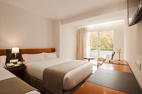 Senator Barajas Hotel