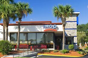 Days Inn by Wyndham Orlando Conv. Center/International Dr