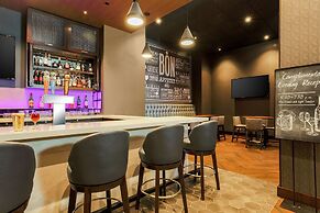 Embassy Suites by Hilton Chicago Lombard Oak Brook