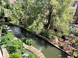 Omni La Mansion del Rio