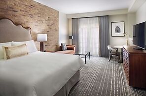 Omni La Mansion del Rio